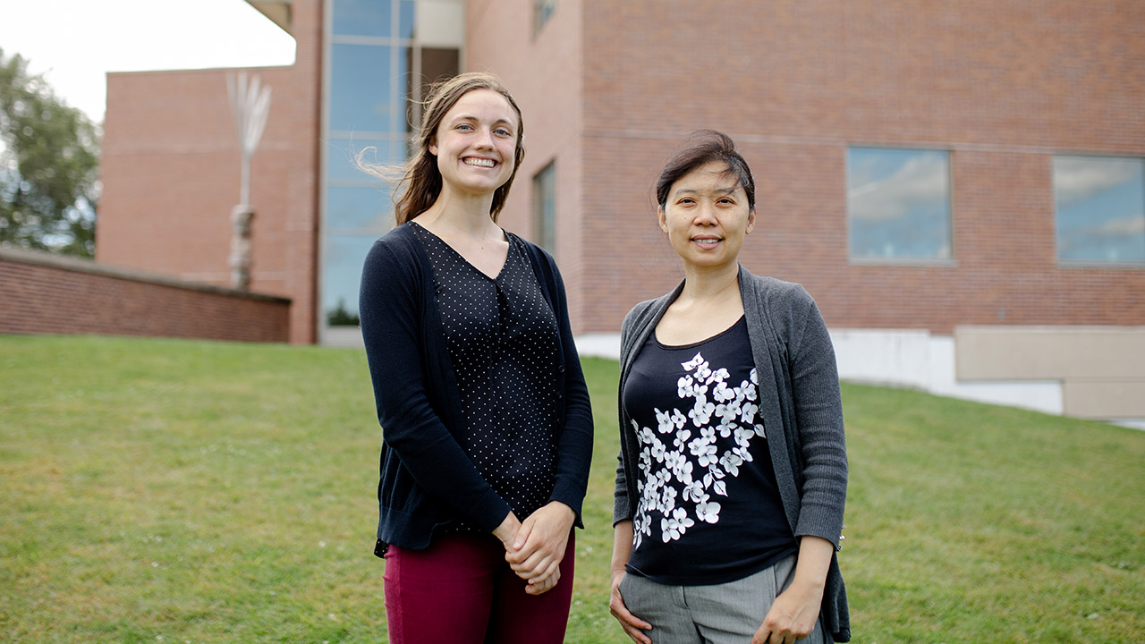 Drazkowski and Wu pictured outside Engineering Hall