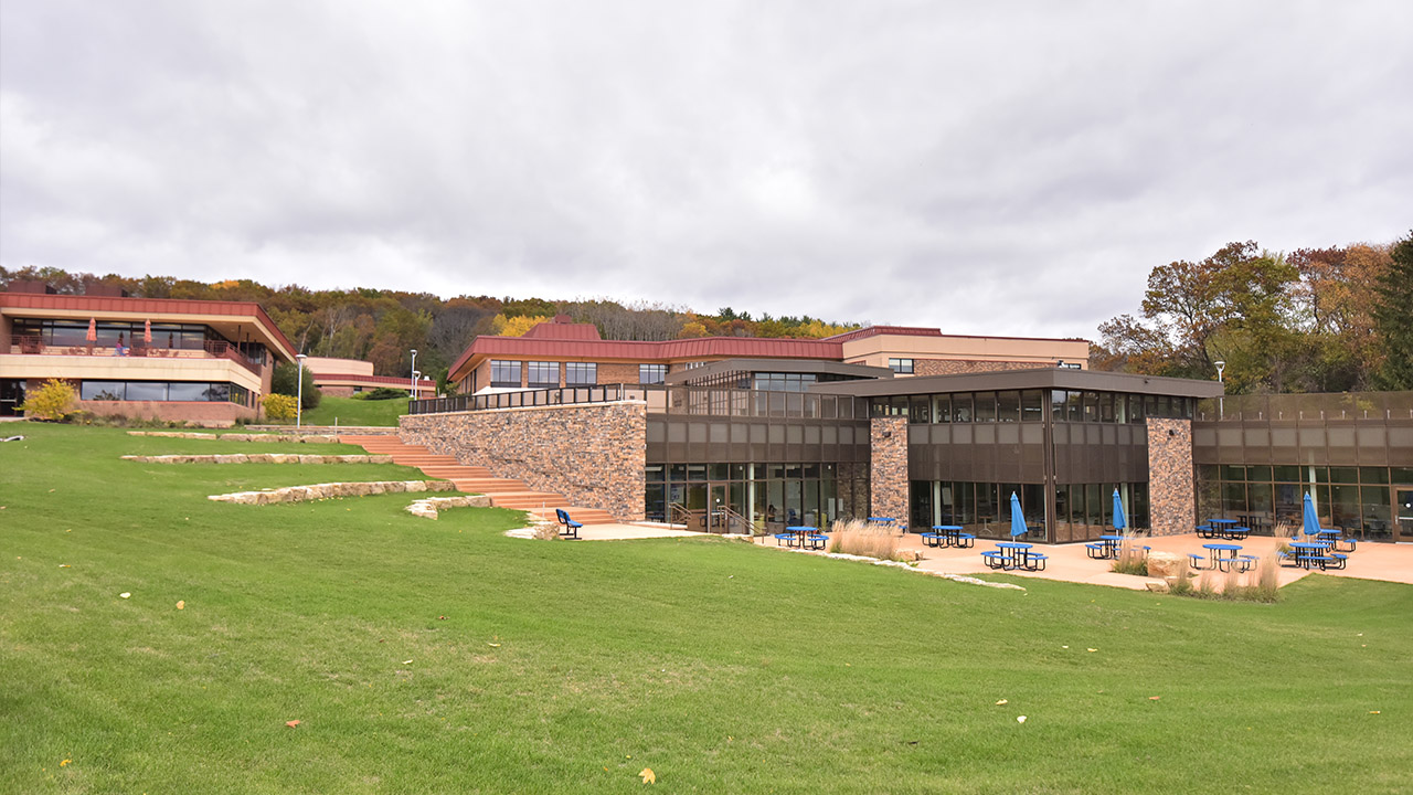 Baraboo Sauk County Campus