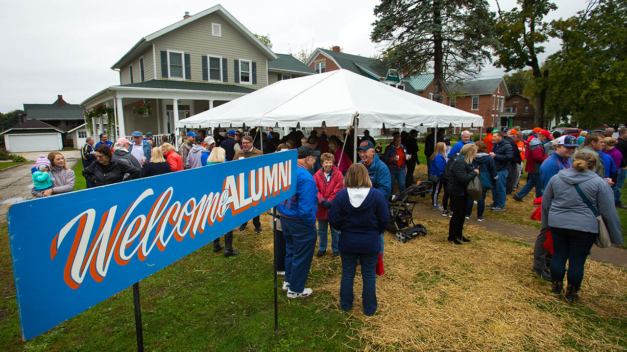 Alumni Homecoming Tent