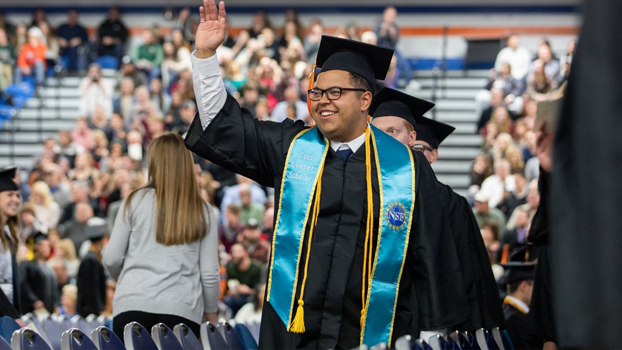 UWPlatteville celebrates 203rd commencement UWPlatteville News