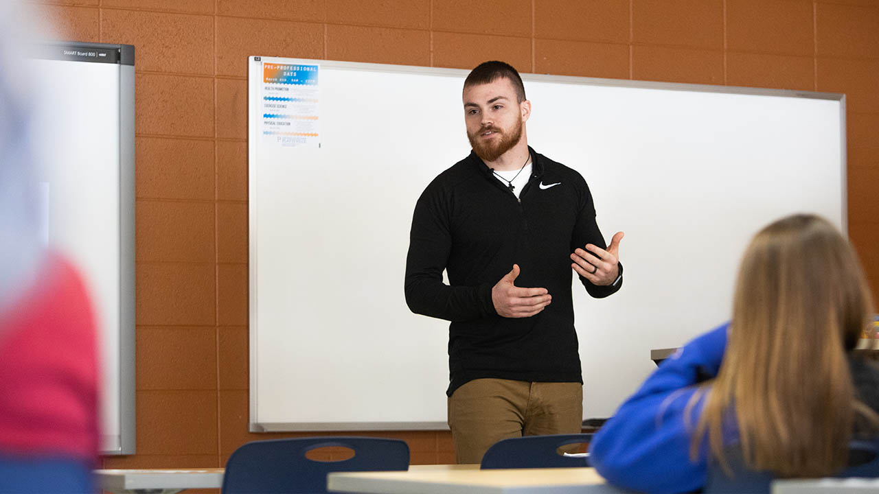 Silas Colman, UW-Platteville, HHP alumni paying his EdTpa experiences forward to the next group of educators.