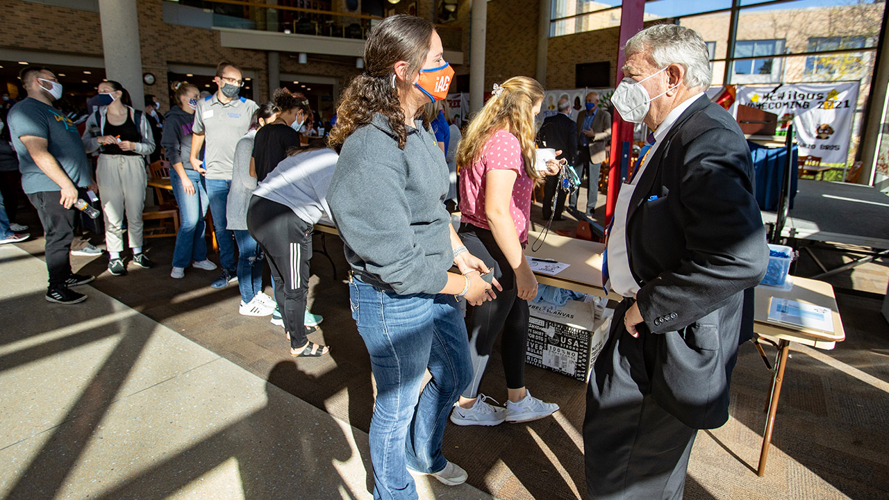 UW System President Tommy Thompson visits UW-Platteville