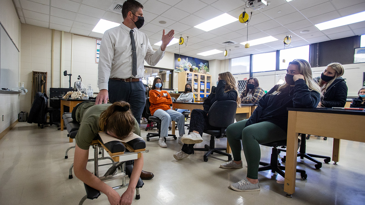 Students at Medical Exploration Day