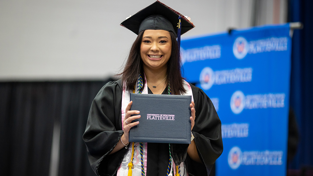 Georgia Shiu at commencement