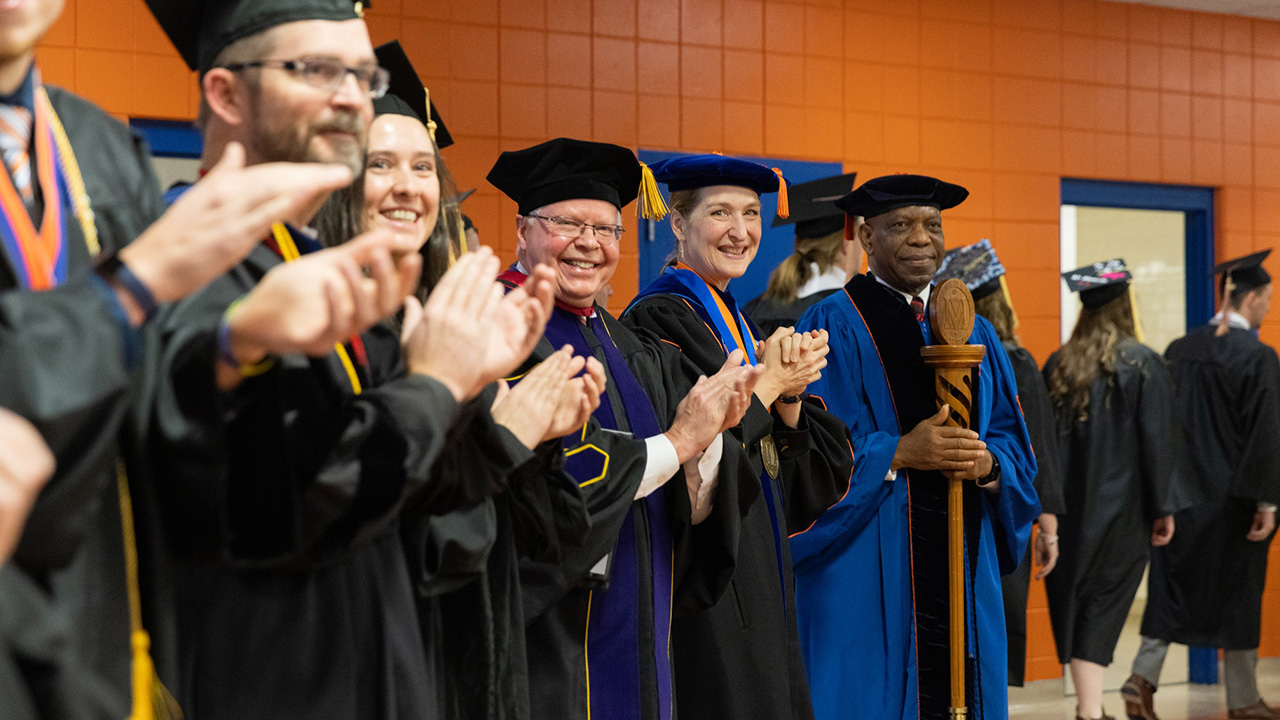 UWPlatteville celebrates 209th commencement UWPlatteville News