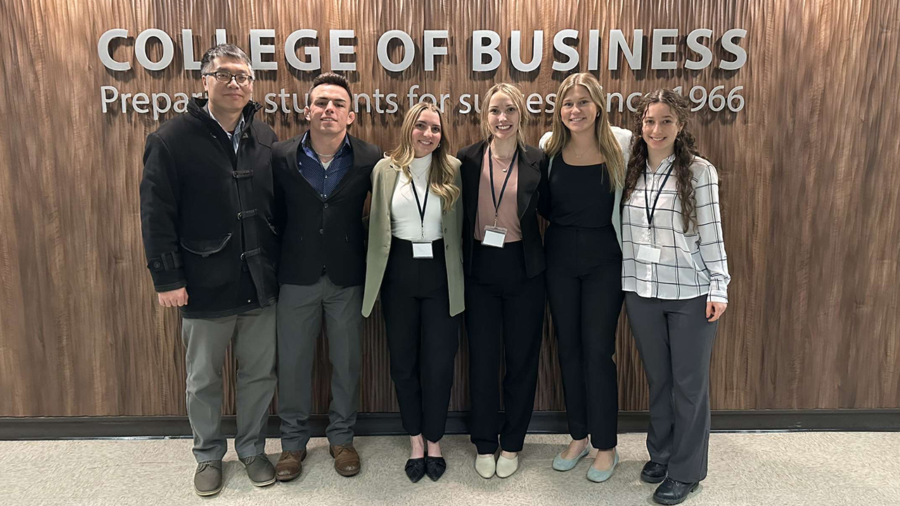 Students attend the UW-Eau Claire American Marketing Association (AMA) 10th Annual Regional Conference.