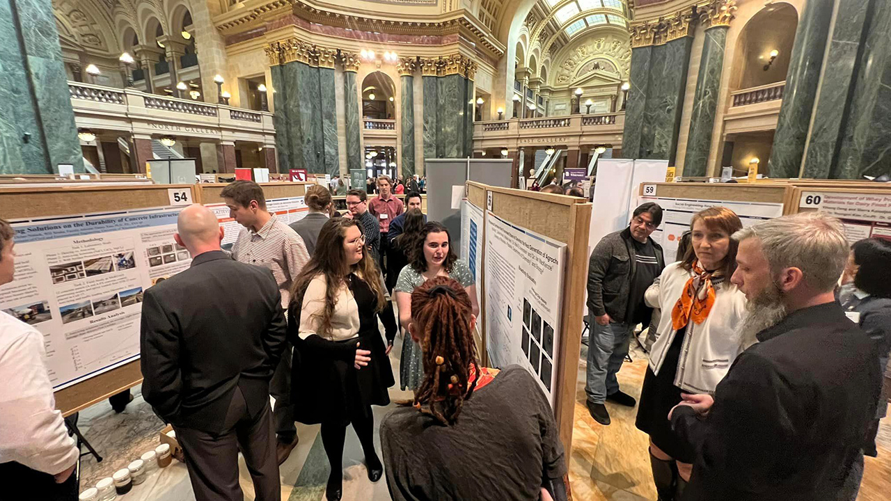 Research in the Rotunda 2023