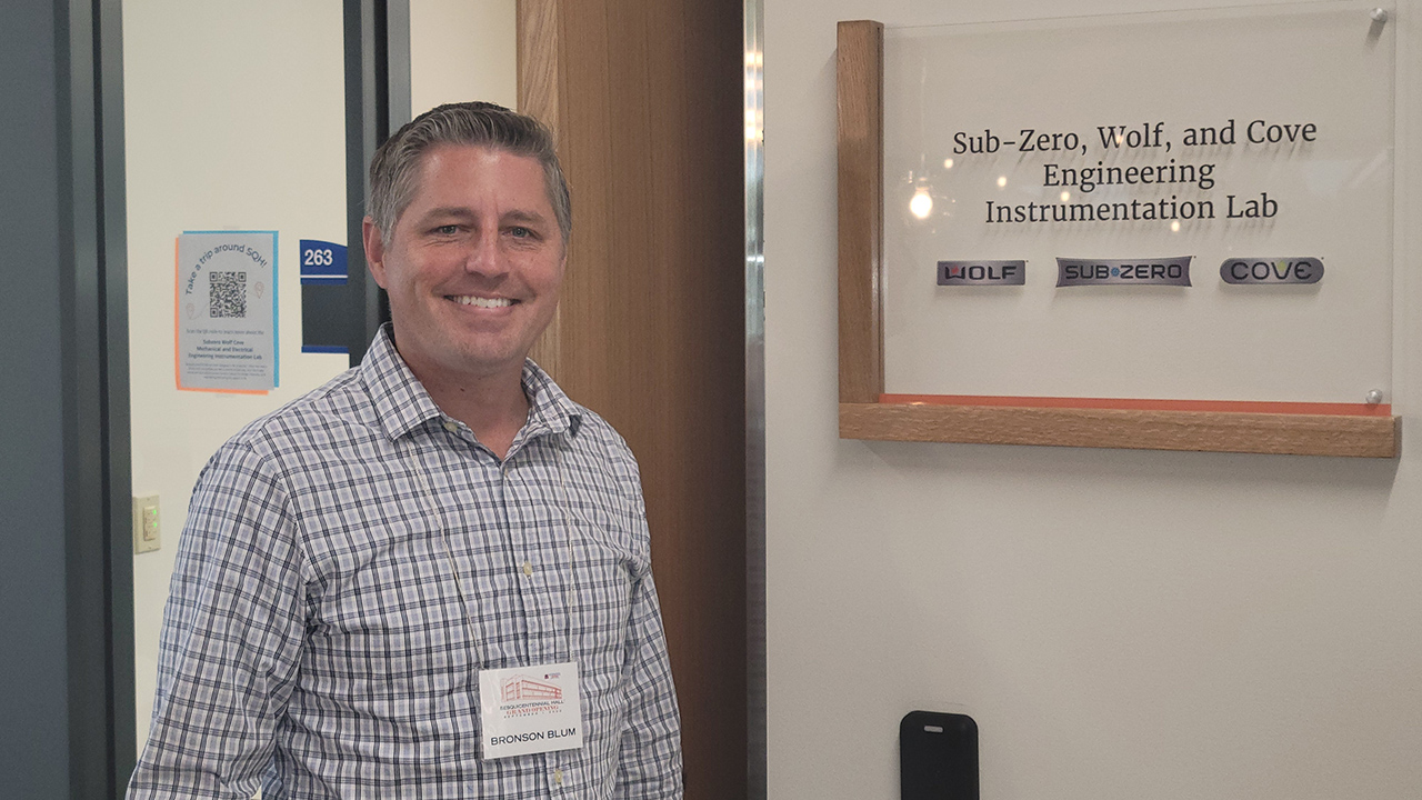 Bronson Blum, Senior Manager, New Product Development at Sub-Zero Group, Inc. outside of the new  Sub-Zero, Wolf and Cove Engineering Instrumentation Lab in Sesquicentennial Hall.