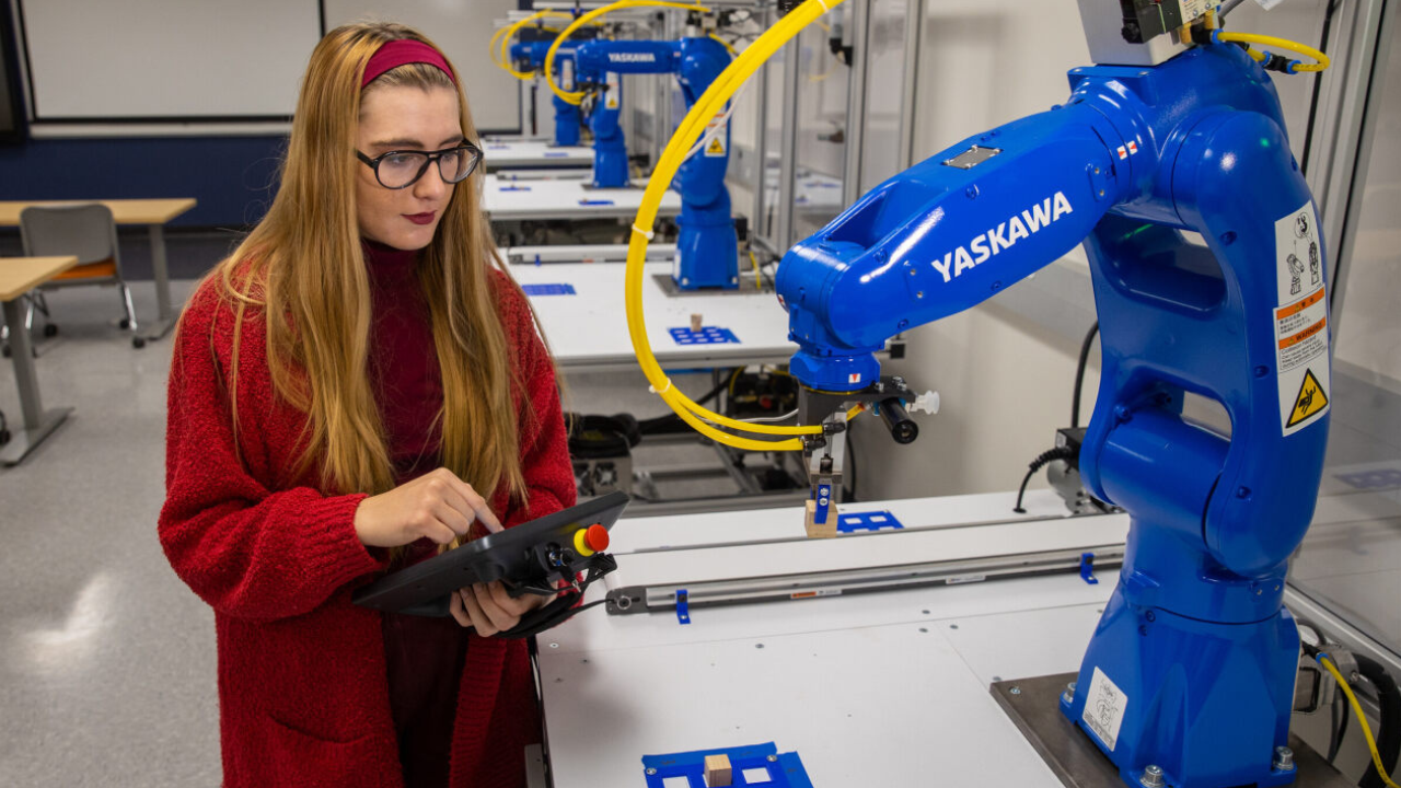 UW-Platteville student utilizes the technical education lab