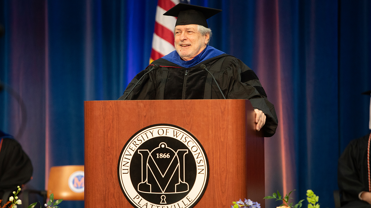 Dr. Curt Meine