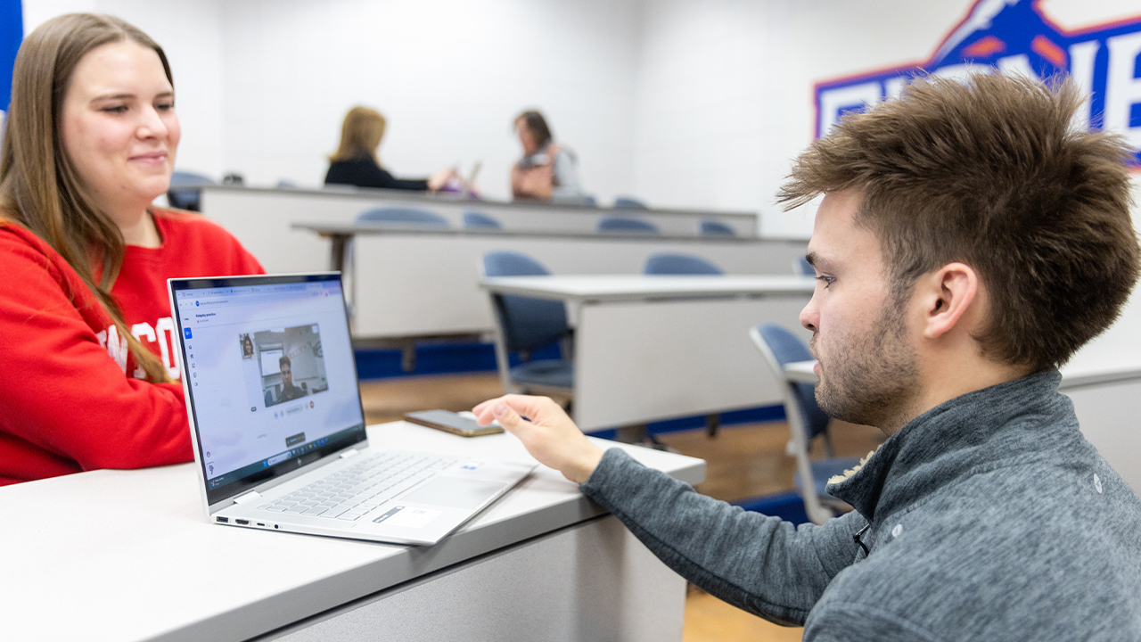 Brandon Jesse leverages Oriel's AI to receive feedback and refine his interview performance.