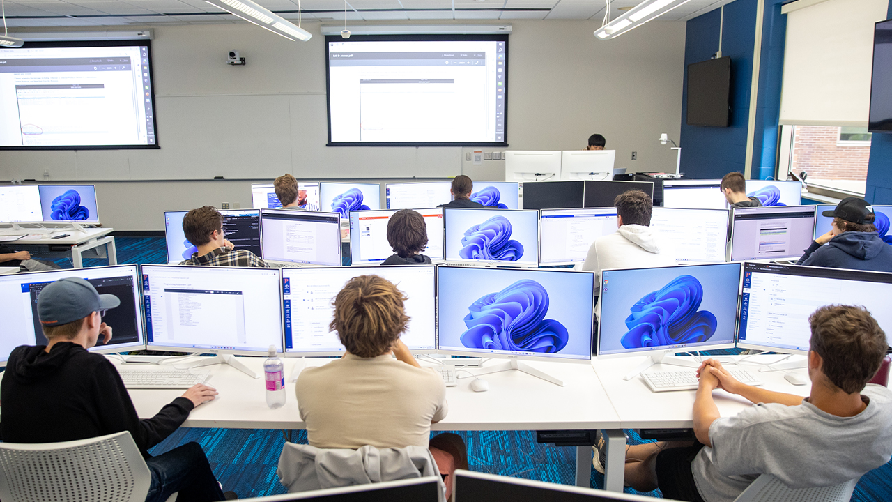 The state-of-the-art Cybersecurity Lab located in Busby Hall.