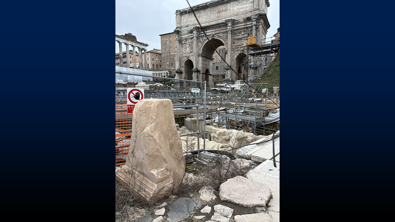 Photo of archeological dig site at the Roman Forum.