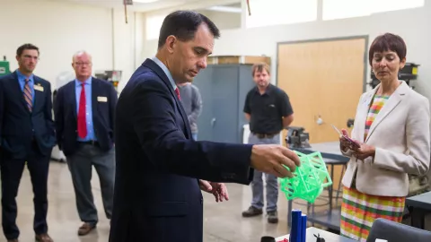 Gov. Walker tours Engineering Hall