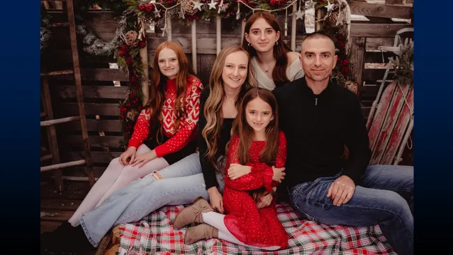 Lucas Anderson with his wife, Jessica, and their daughters, Sophia, Harper and Scarlett, pictured in 2025.