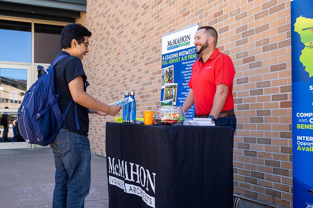 Fox Cities Community on Campus Day