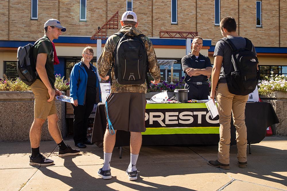 Fox Cities Community on Campus Day