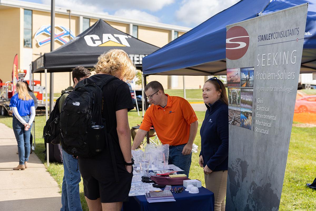 Lands End, Industry Awareness Day