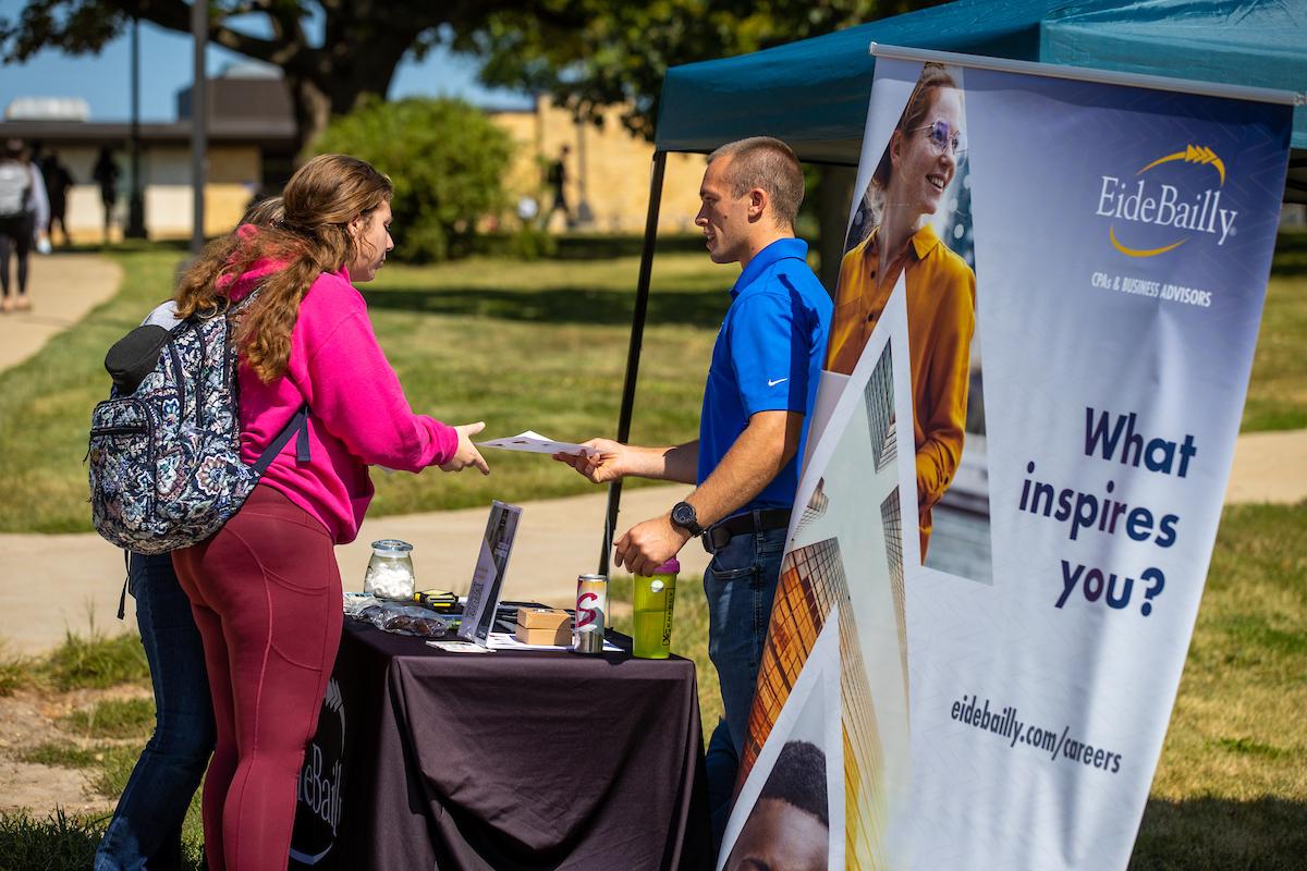 AmeriCorps, Dubuque Community on Campus Day