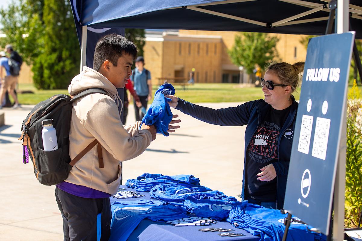 AmeriCorps, Dubuque Community on Campus Day