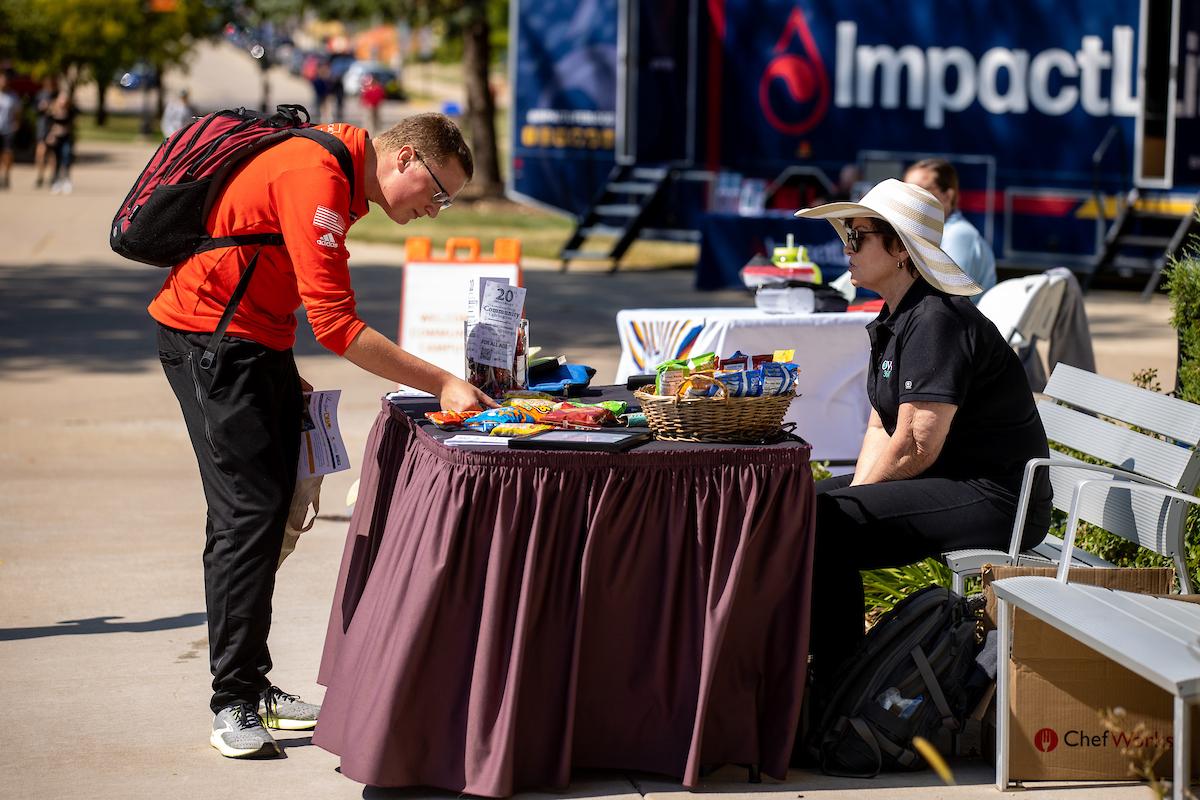 AmeriCorps, Dubuque Community on Campus Day