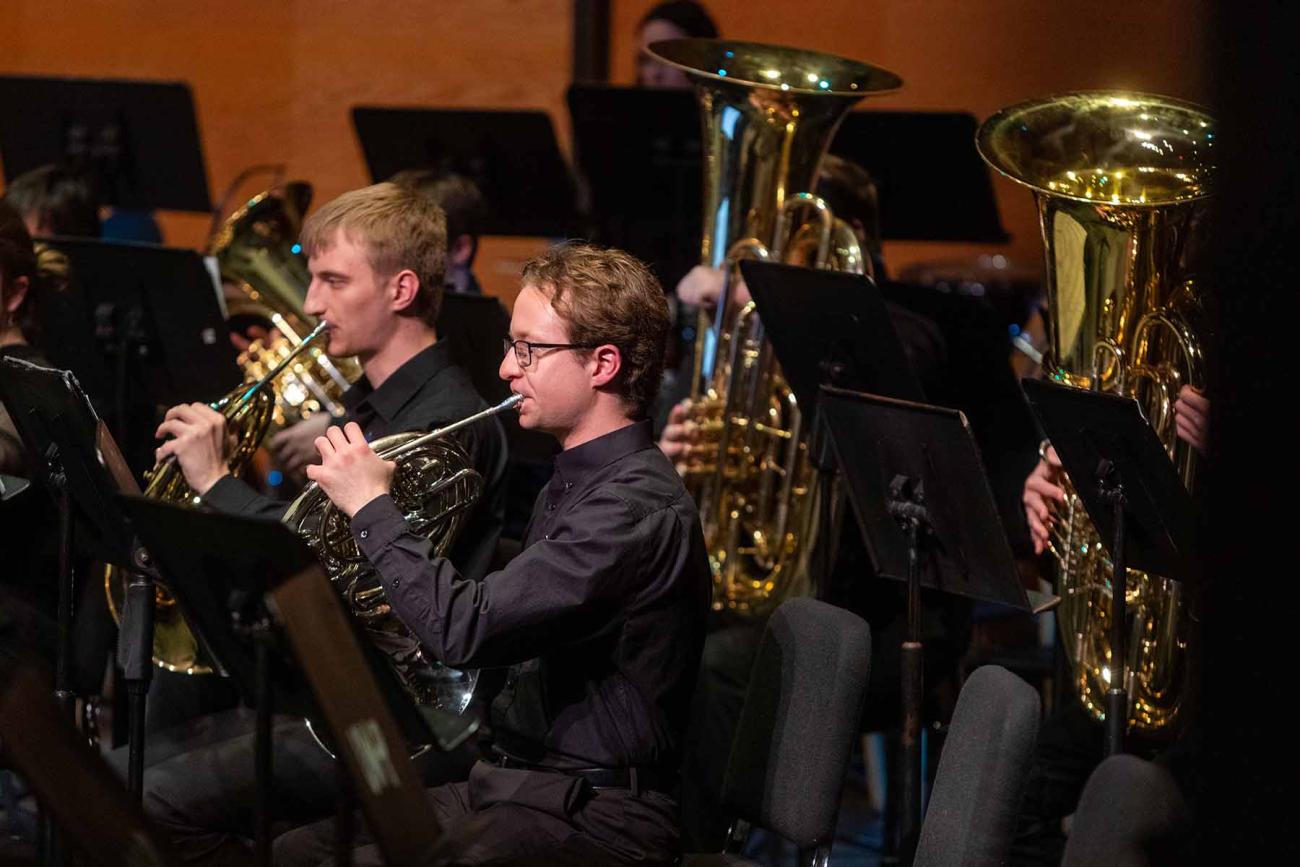 TSHB student musicians working with guest clinician