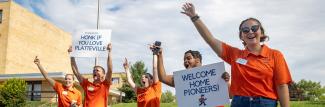 Welcome Weekend move-in crew