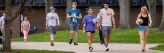 Richland students walking on campus
