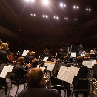 Symphony for alumni soloists