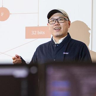 Joshua Yue, teaching class