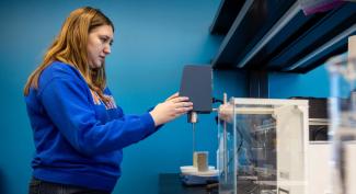 UW-Platteville Civil and Environmental Engineering student works in lab