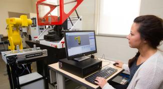 UW-Platteville student works on a computer doing 3D modeling