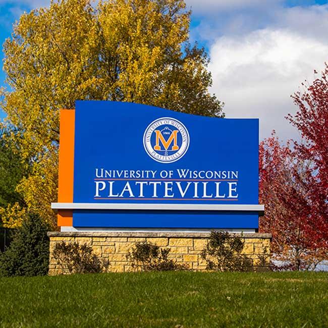 UW-Platteville sign